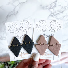 Load image into Gallery viewer, WS Textured Earrings
