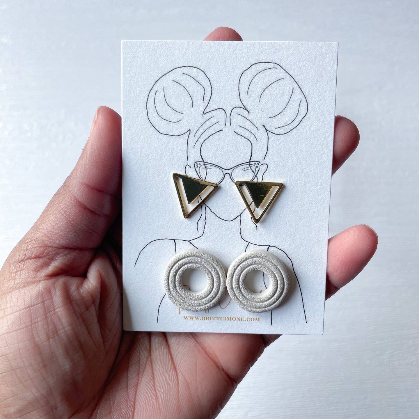 Ecru White Clay Stud Pack