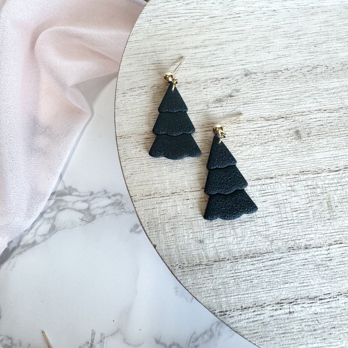 WS Black Textured Christmas Tree Dangles